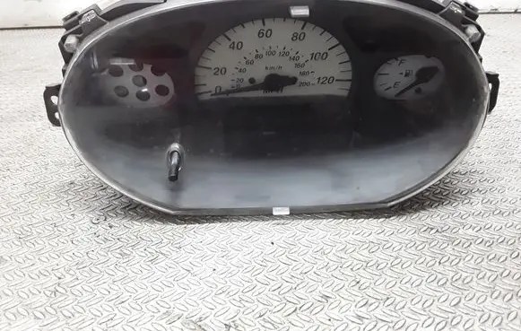 Toyota Echo Speedometer (instrument cluster) 8380052350