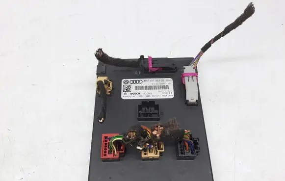 Audi A6 C7 Other control units/modules 4H0907063BE