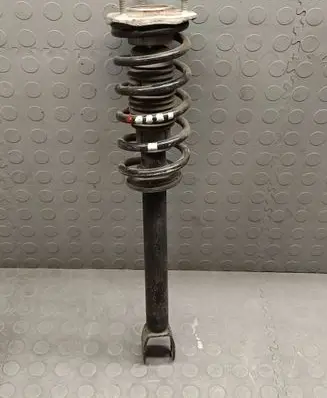 Mercedes-Benz C W205 Front shock absorber with coil spring A2053201513
