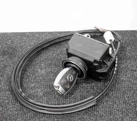 Mercedes-Benz SLK R172 Ignition lock A1722670164 A2129056801