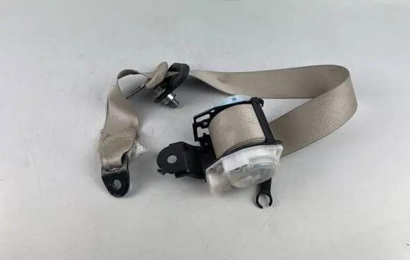 Subaru Legacy Rear seatbelt TKAH0ES135 E40438130