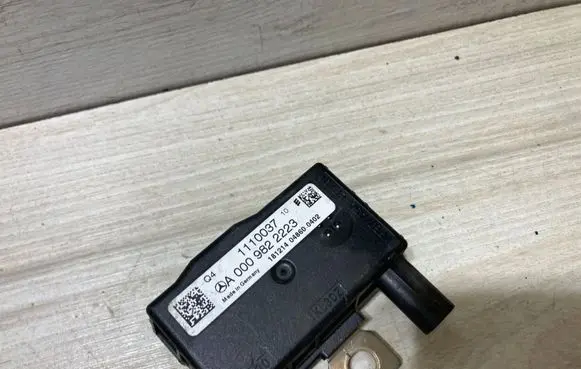 Mercedes-Benz E W212 MPM control module A0009822223