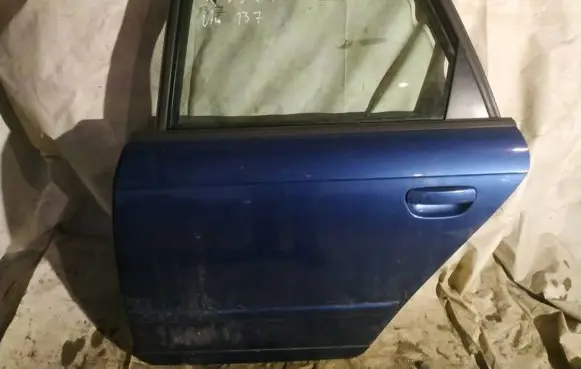 Audi A4 S4 B7 8E 8H Rear door MELYNOS