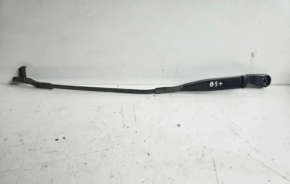 Volkswagen PASSAT B5.5 Front wiper blade arm 3B1955410C