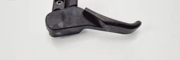 Volkswagen PASSAT B5 Engine bonnet (hood) release handle 3B1823533