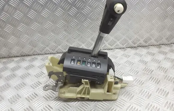 Hyundai Getz Gear selector/shifter in gearbox 