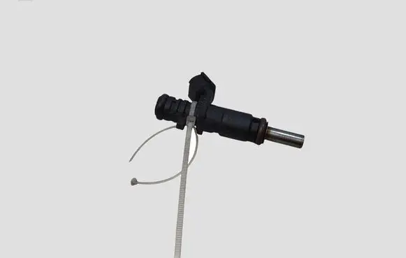 Peugeot 207 Fuel injector V752817680