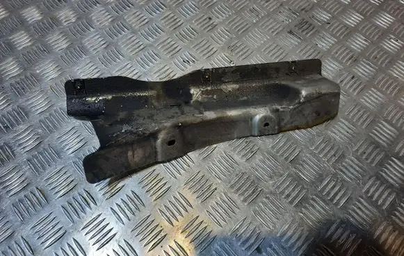 BMW 6 F12 F13 Heat shield in engine bay 7185203