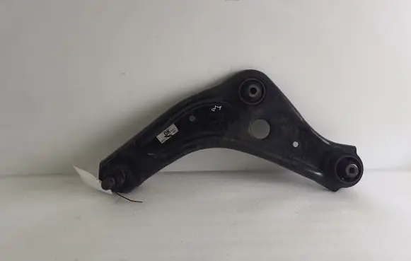Nissan Qashqai Front lower control arm/wishbone 2033019