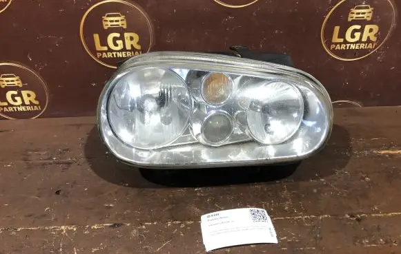 Volkswagen Golf IV Headlight/headlamp
