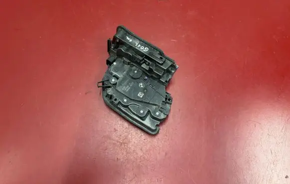 BMW X3 G01 Rear door lock 7281939 51227281939