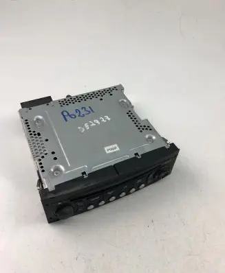 Peugeot Partner Radio/CD/DVD/GPS head unit 98032839XT