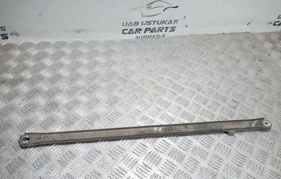 Mercedes-Benz C W204 Other engine bay part