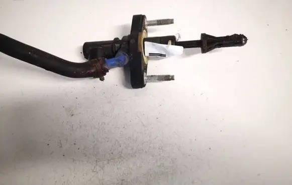 Toyota Yaris Clutch master cylinder 314200d120 31420-0d120
