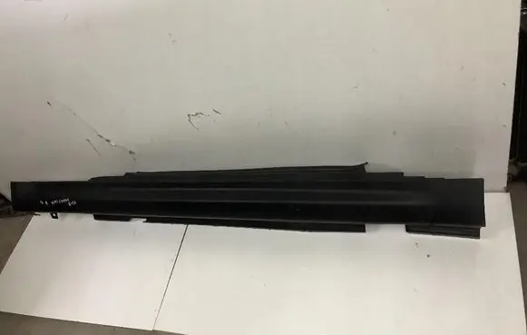 Mini One - Cooper Coupe R56 Side skirt rear trim 