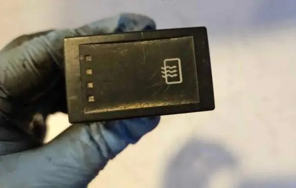 Volkswagen Transporter - Caravelle T4 Windscreen/window heater switch 7D0941435 7D0943327