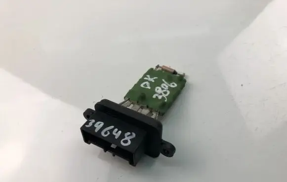 Ford Ka Heater blower motor/fan resistor 1557447