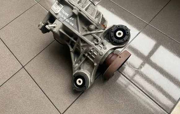 Jaguar XF X250 Rear differential DX23-4A213-DA