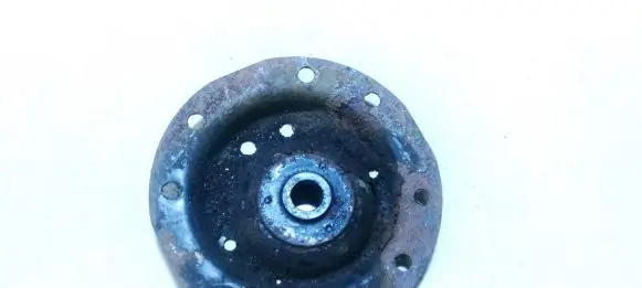 Toyota Yaris Verso Front coil spring rubber mount 