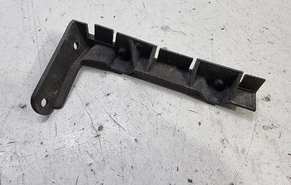 Audi A8 S8 D3 4E Rear bumper mounting bracket 4E0807284A