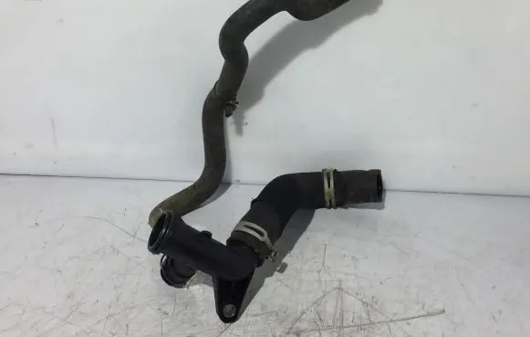 Ford Courier Engine coolant pipe/hose 1122501 JT768C351DC