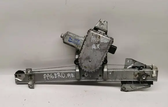 Mitsubishi Pajero Rear door window regulator with motor MR436869 0620200650