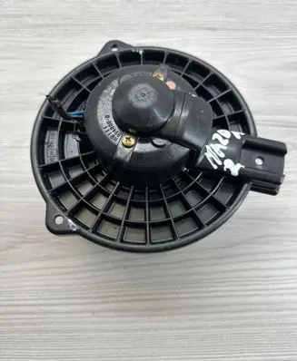 Mazda 2 Heater fan/blower 8940000 GJ8AA024J