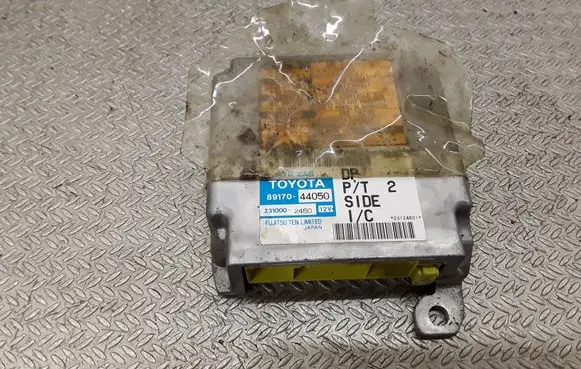 Toyota Avensis Verso Airbag control unit/module 8917044050 2310002460