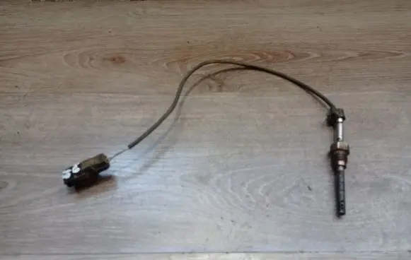 Volvo V70 Exhaust gas temperature sensor 0528108400013 30729648