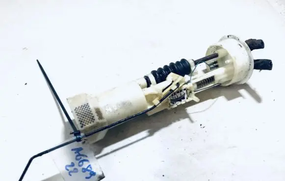 Volkswagen PASSAT B3 Fuel level sensor 357919051
