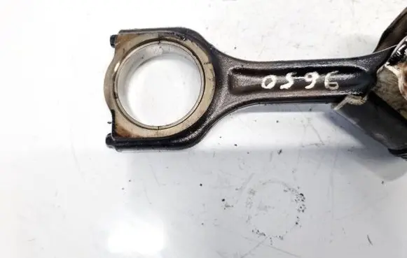 Mazda 2 Piston with connecting rod