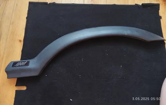 Opel Zafira A Front arch trim 090597592 T602 0090495