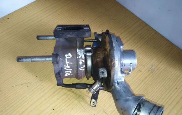 Fiat Punto (188) Turbo VL200005 46556011 19403X