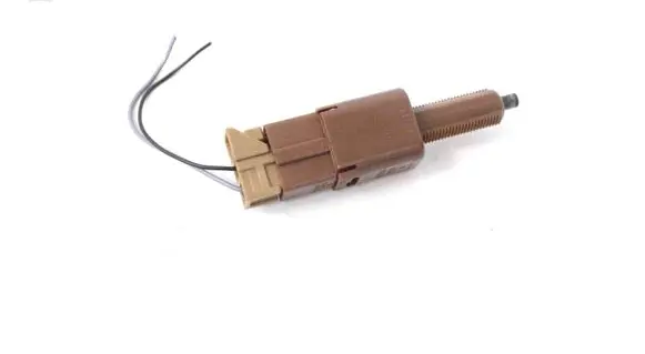 Nissan Juke I F15 Brake pedal sensor switch 17831MN