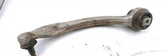 Volkswagen PASSAT B5 Front lower control arm/wishbone 4D0407696J