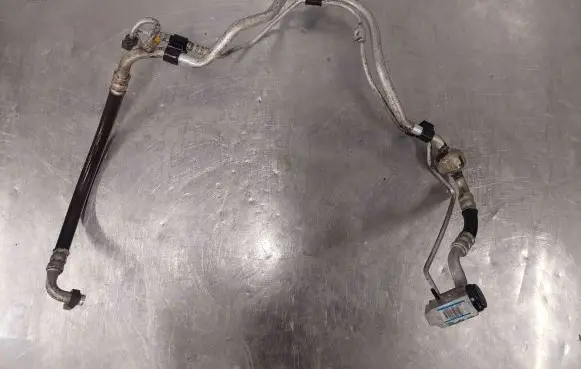 KIA Ceed Air conditioning (A/C) pipe/hose 977751H050
