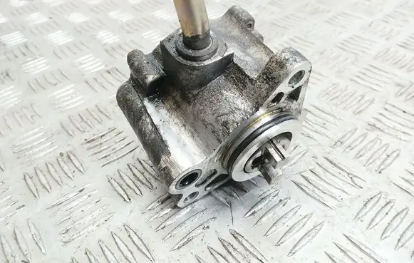 Toyota Avensis Verso Vacuum pump 2930027020 0810002740