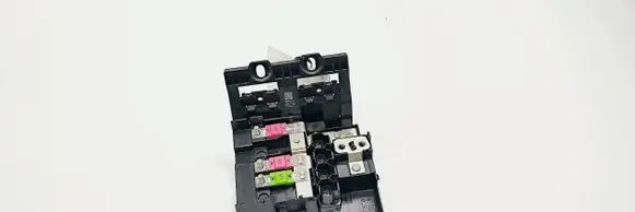 BMW X4M F98 Current control relay 6841701 4704300884 BMPP92F218