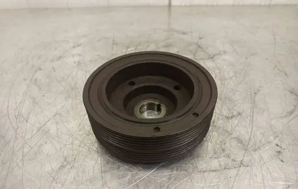 Subaru Impreza I Crankshaft pulley kolopasowesubaru