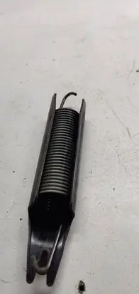 Audi A4 S4 B8 8K Tailgate/trunk/boot tension spring 8t0827339B