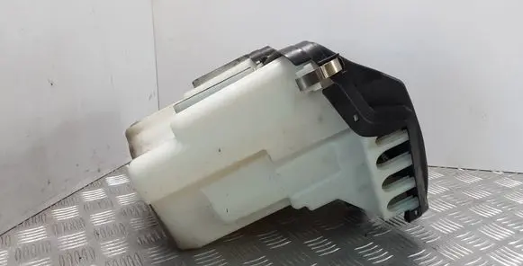 BMW X5 E70 Other engine bay part 7528933