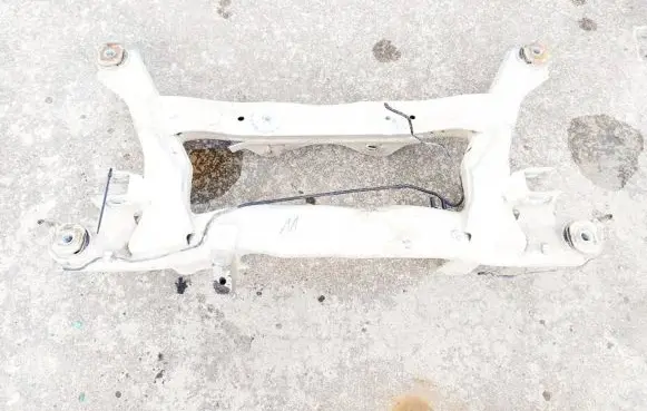 Volkswagen PASSAT B6 Rear subframe 
