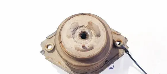 Mercedes-Benz R W251 Engine mount bracket a25124036