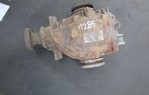 BMW 3 E46 Rear differential 7505393
