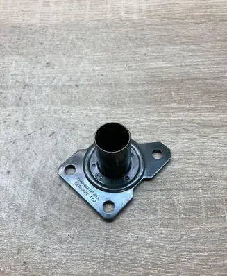 Volkswagen Jetta I Other gearbox part 084141181A