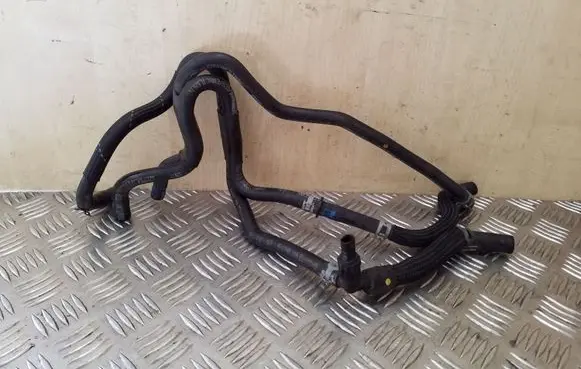Audi A8 S8 D4 4H Fuel line pipe 059130297 059919523A 059919565E