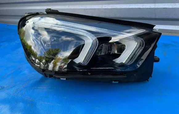 Mercedes-Benz GLE W167 Headlight/headlamp A1679061700