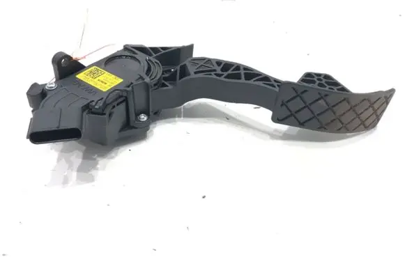 Skoda Fabia Mk3 (NJ) Accelerator throttle pedal 6C1723503D