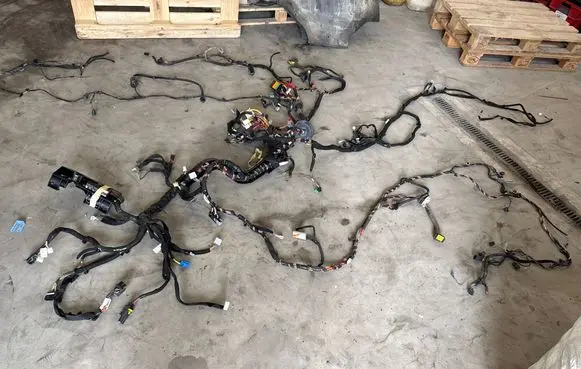Renault Master III Engine installation wiring loom 240147530S