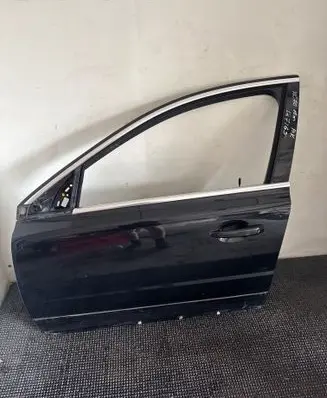 Volvo XC70 Front door 45200